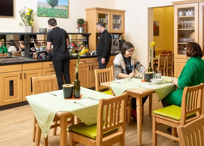 Pensión Storch - Gänserndorf